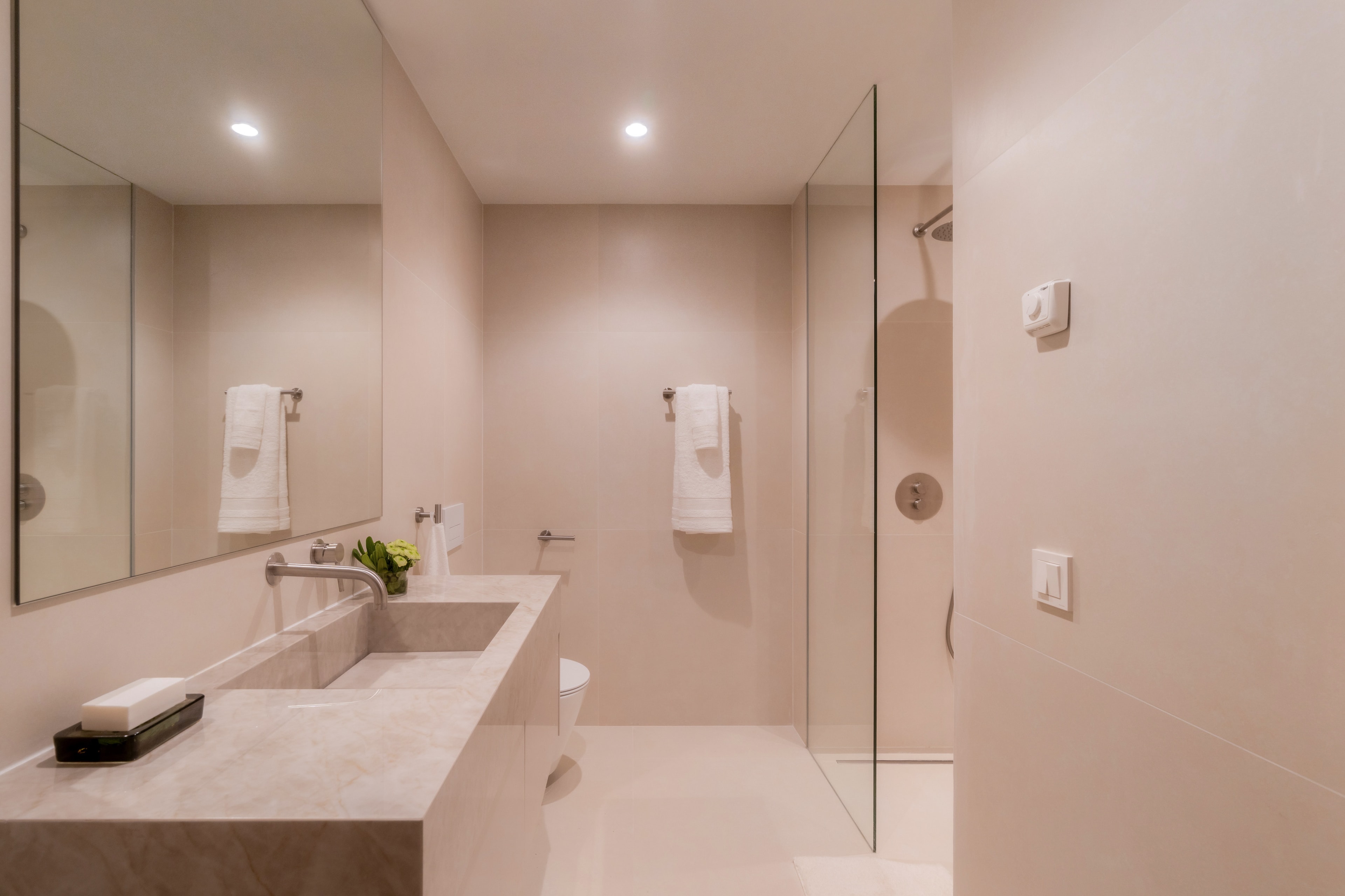 Luxe duplex penthouse met privézwembad en panoramisch uitzicht in La Quinta, Benahavís