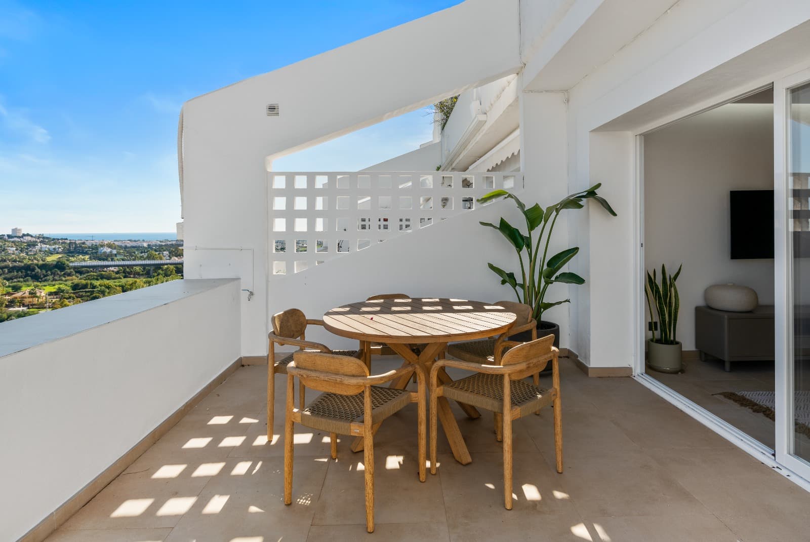 Volledig gerenoveerd appartement met panoramisch uitzicht in La Quinta