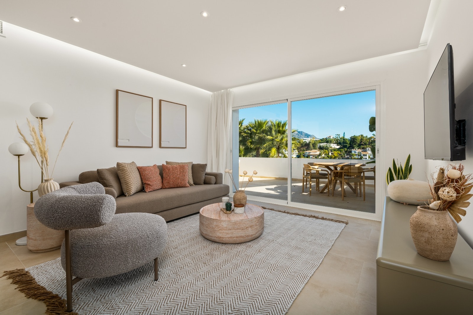 Volledig gerenoveerd appartement met panoramisch uitzicht in La Quinta
