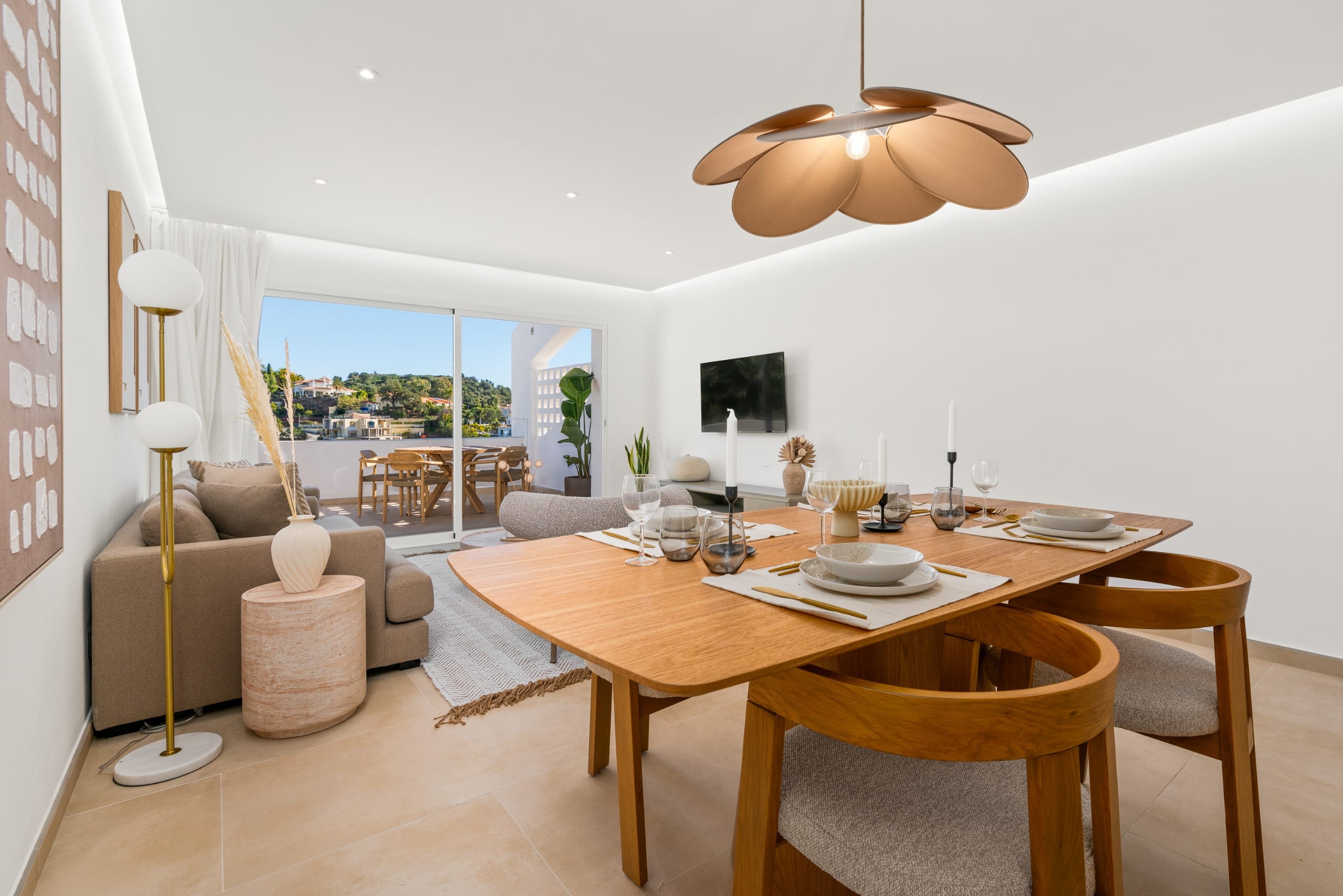 Fully Renovated Apartment with Panoramic Views in La Quinta