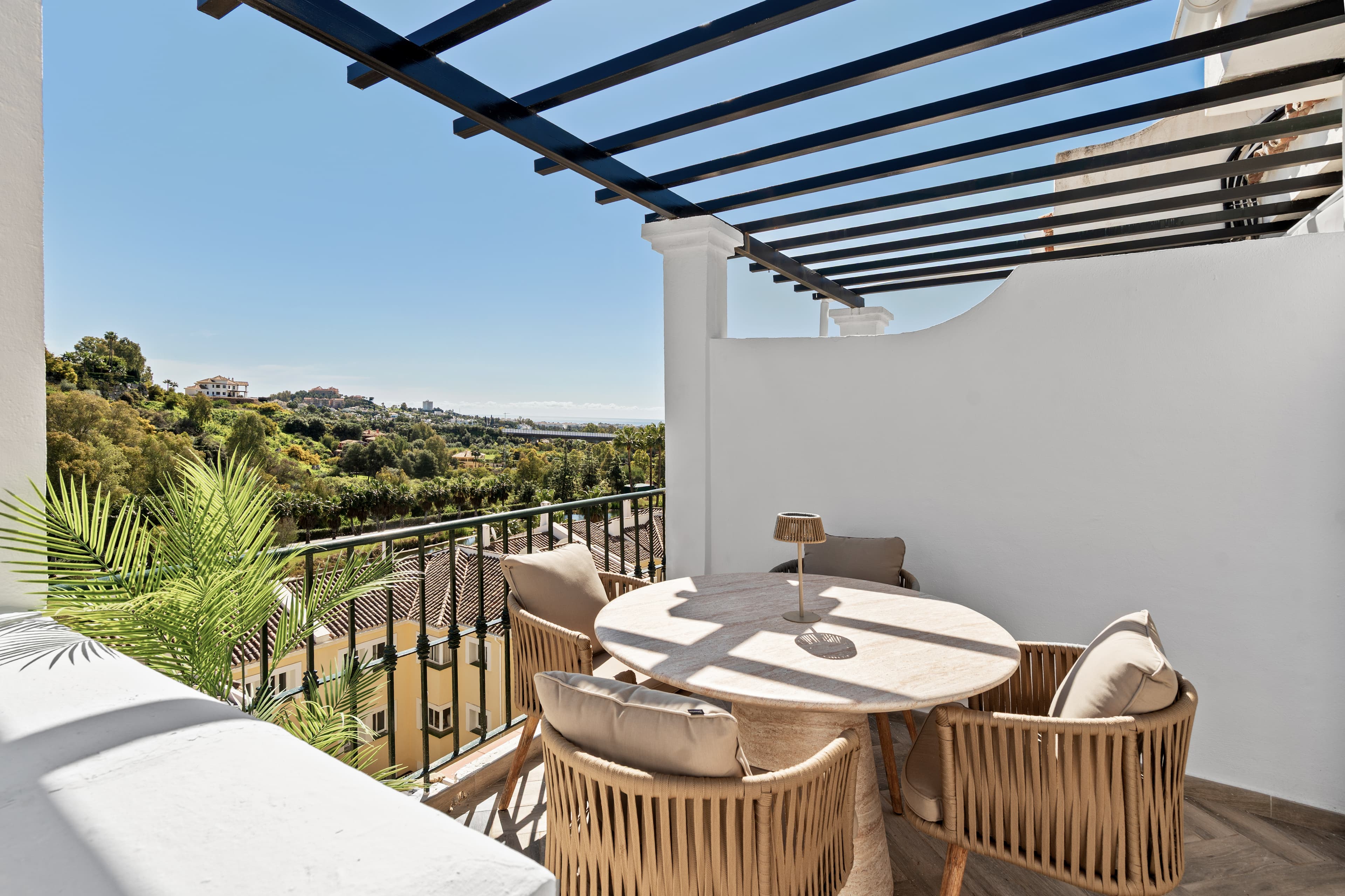 Luxe Penthouse met 3 slaapkamer in La Quinta, Benahavis